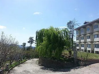 Royal Jardin Whistling Pines Resort Shimla