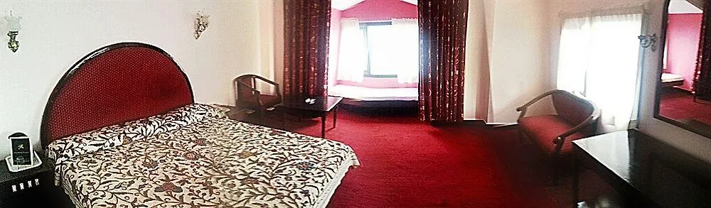 Royal Jardin Whistling Pines Resort Shimla