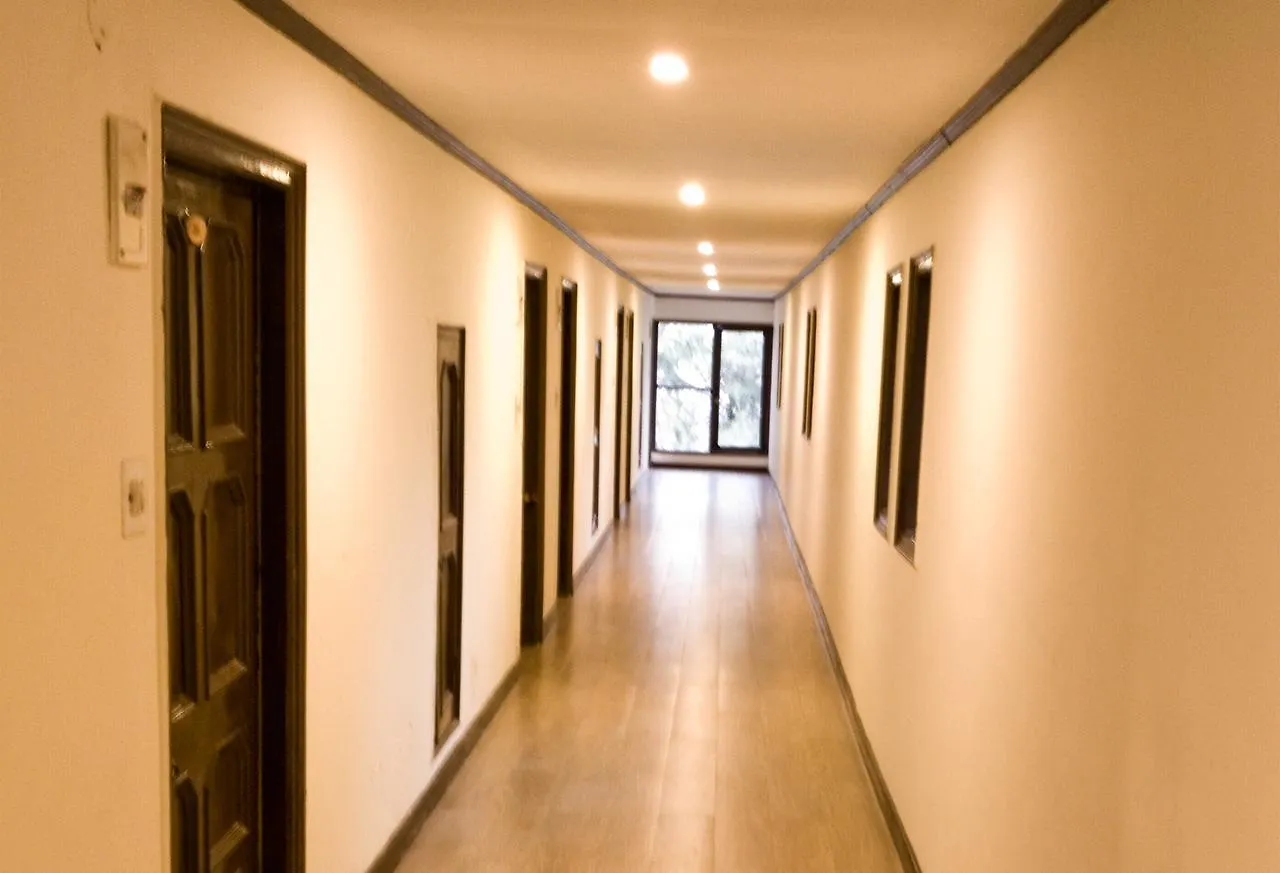 ***  Royal Jardin Whistling Pines Resort Shimla Indien