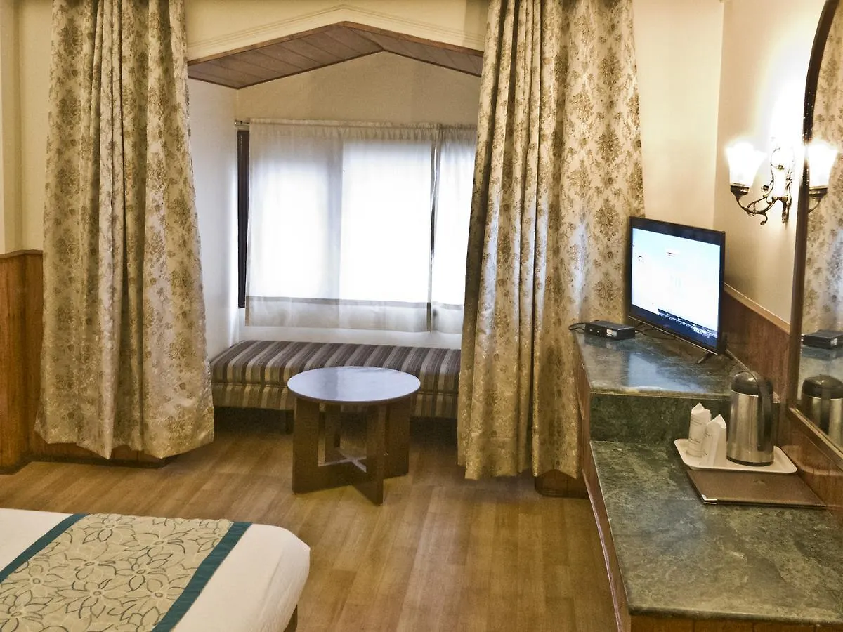 Royal Jardin Whistling Pines Resort Shimla